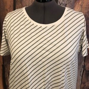 26/28 Roaman’s striped knit top